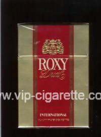 Roxy Dual International cigarettes hard box