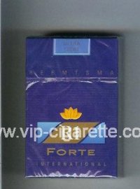 R1 Reemtsma Forte International Ultra Light cigarettes hard box